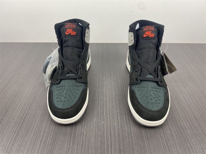 Air Jordan 1 Retro High Element Gore-Tex Black Particle Grey DB2889-001