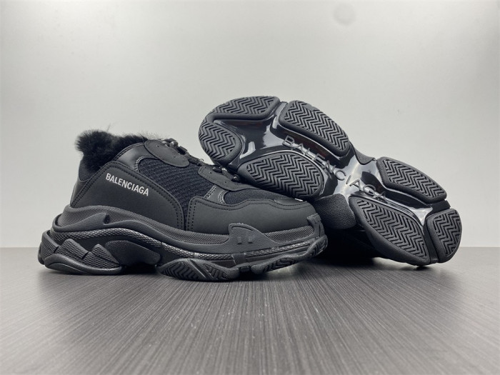 BLCG Sneaker Triple.s.Gomma Black 668563 W3CQ5 1000
