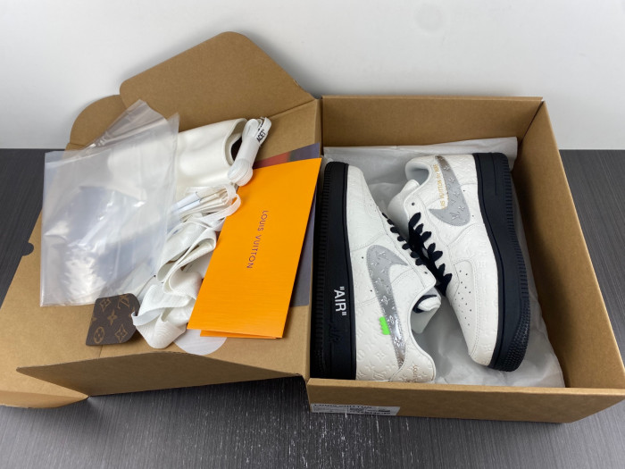 Nike Air Force 1