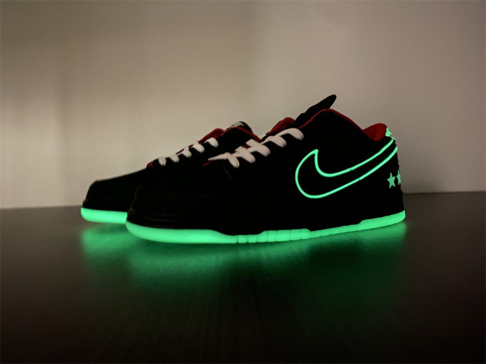 Nike Dunk Low LPL League of Legends DO2327-011