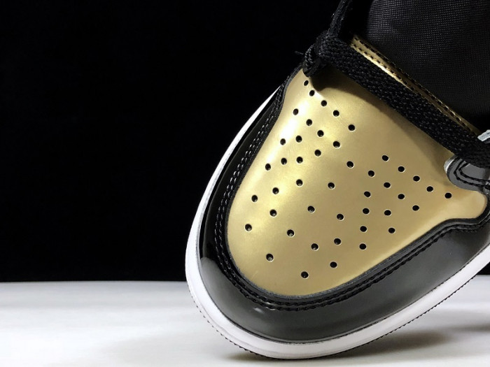Jordan 1 Retro High NRG Patent Gold Toe 861428-007