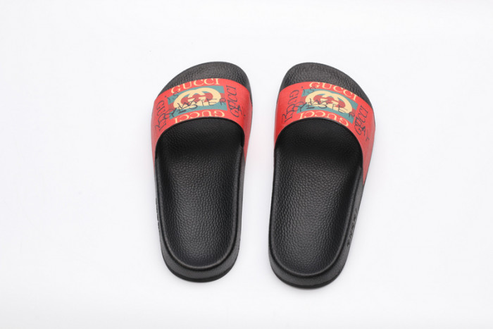 Gu66 SLIPPERS