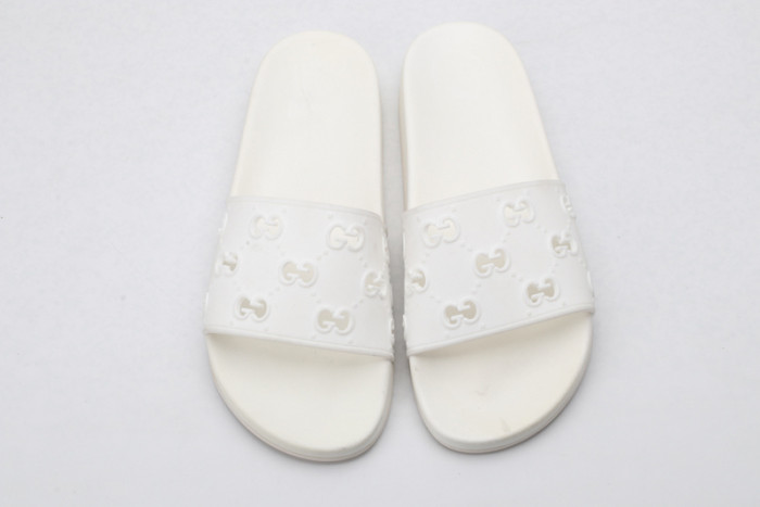 Gu66 SLIPPERS