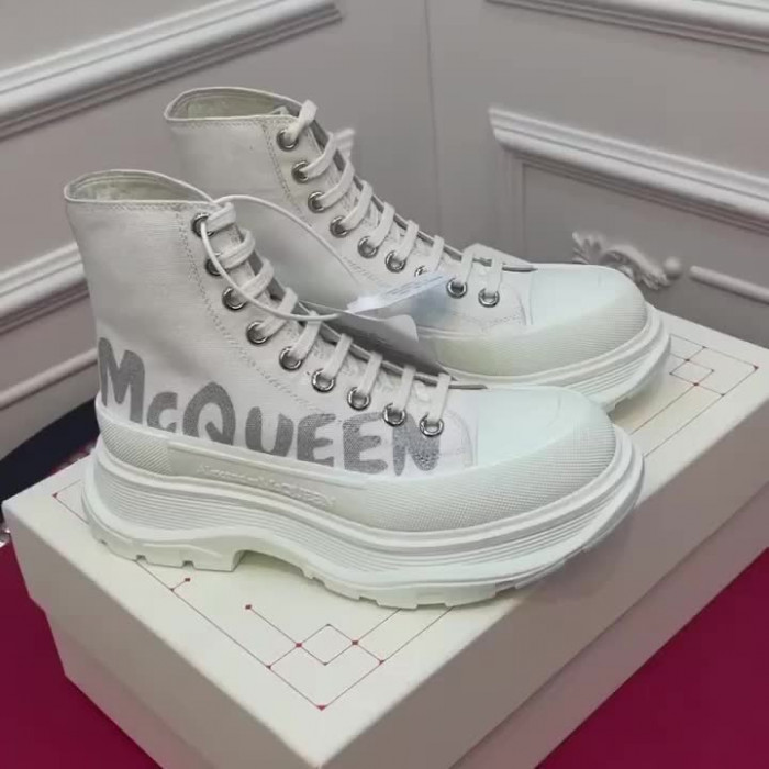MQ Sneakers