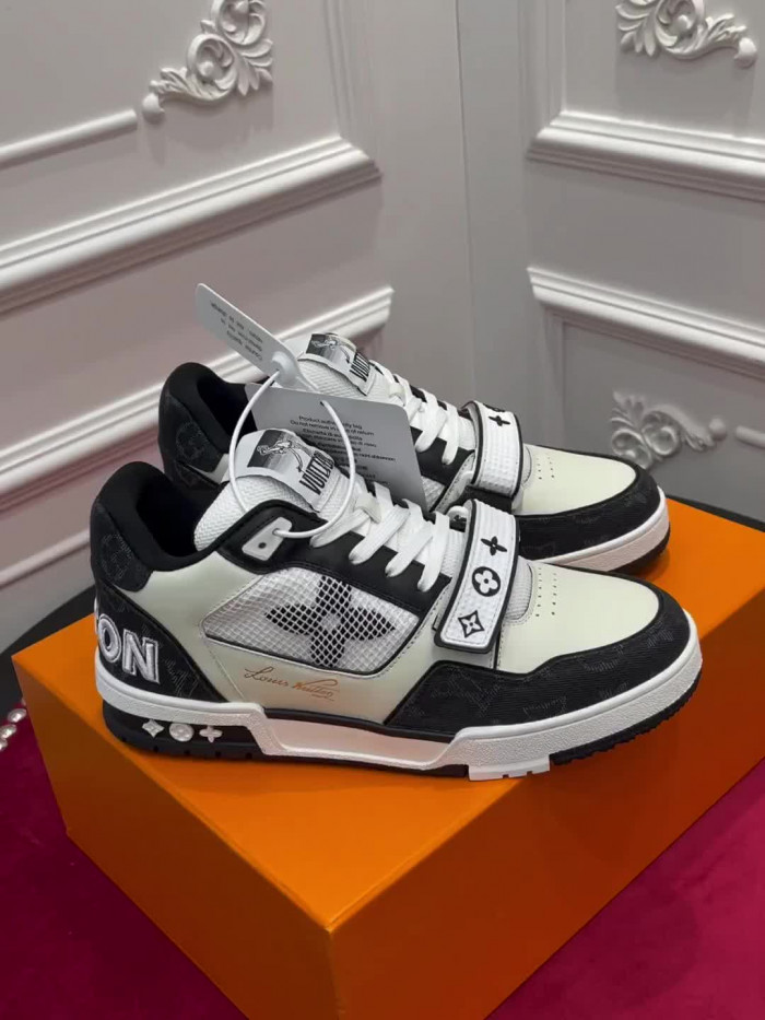 D00G7 Lou1su1tt SNEAKER LOW