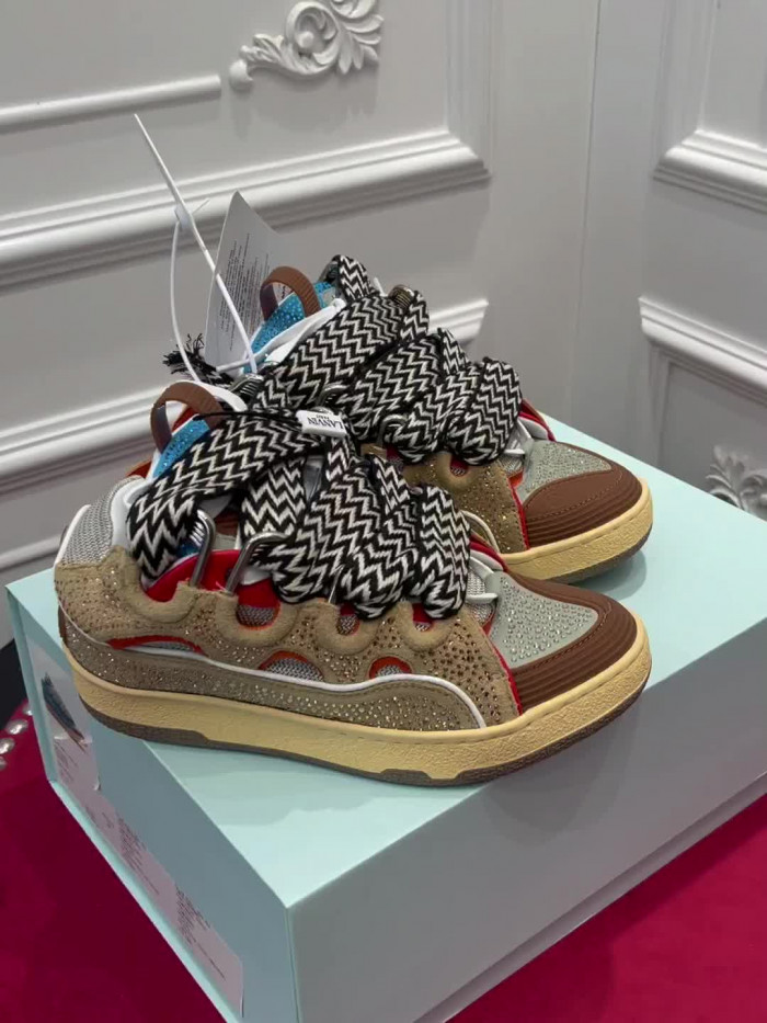 LANEVN Sneakers