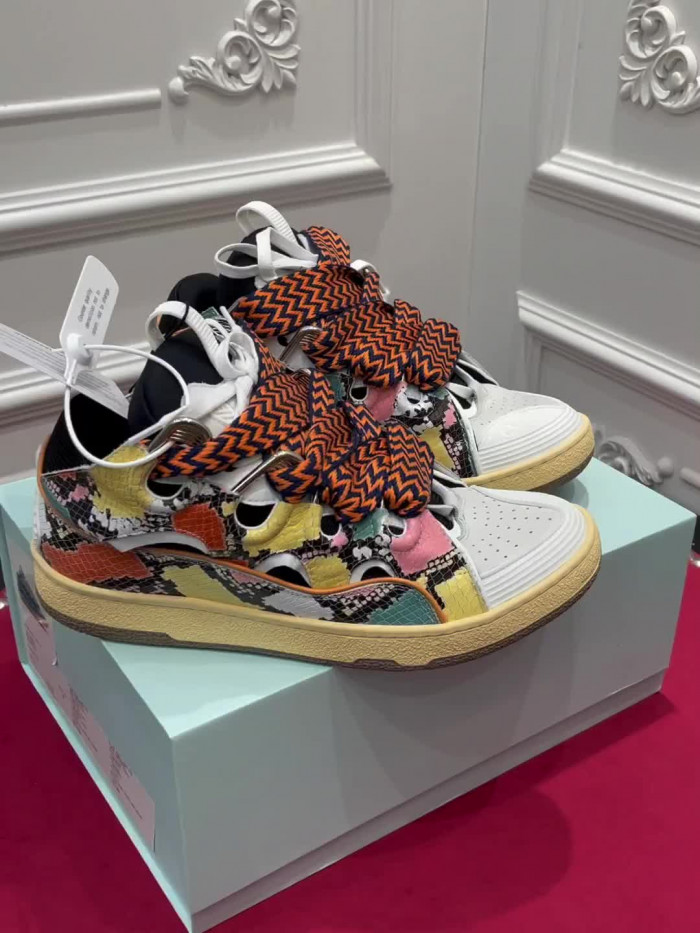 LANEVN Sneakers