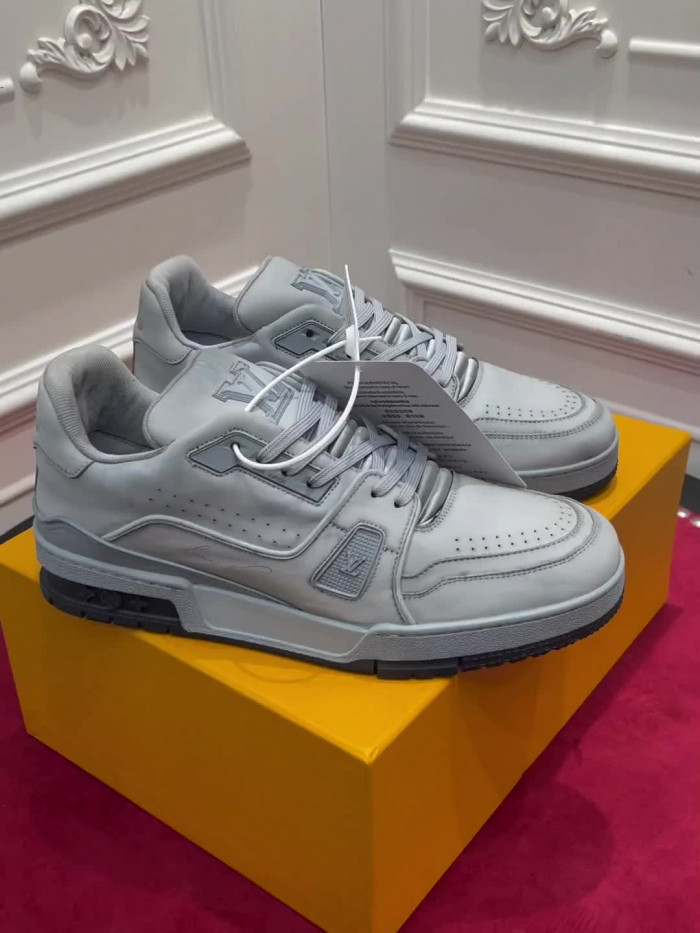 D00G7 Lou1su1tt SNEAKER LOW