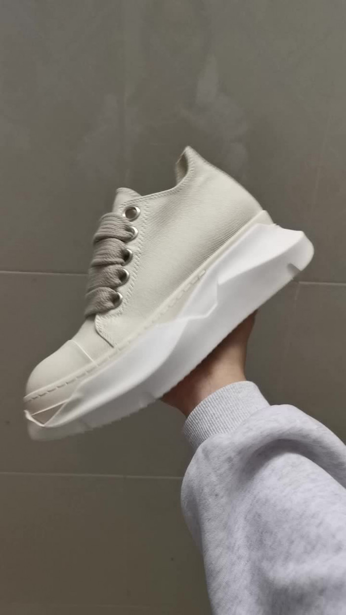 Rick 0wens Sneakers