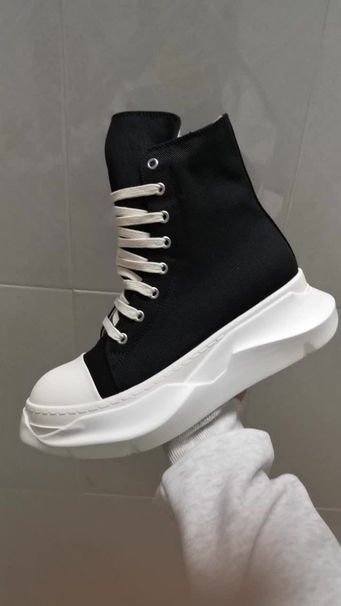 Rick 0wens Sneakers