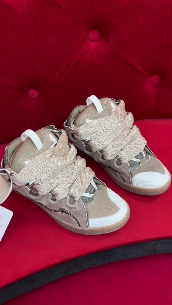 LANEVN Sneakers