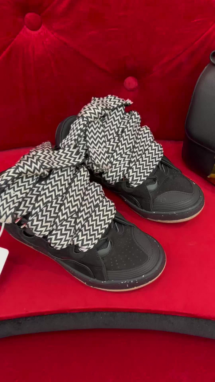 LANEVN Sneakers