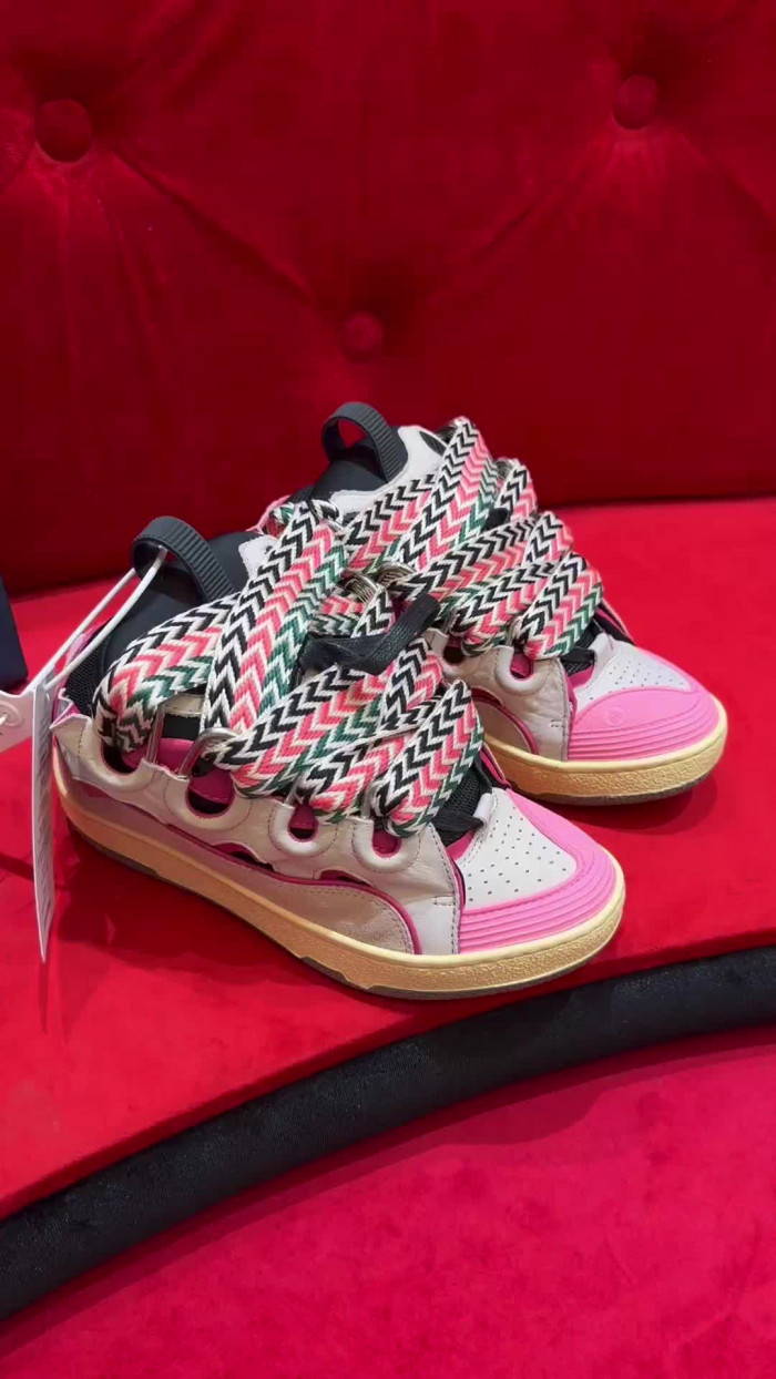 LANEVN Sneakers
