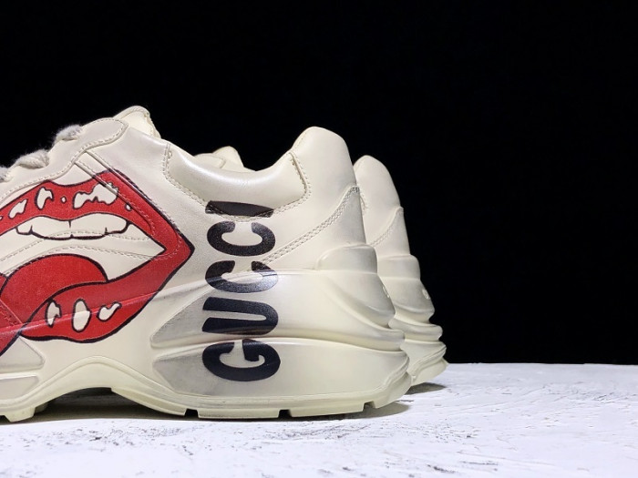 Gu66 TRAINER SNEAKER 552093 A9L00 9522.