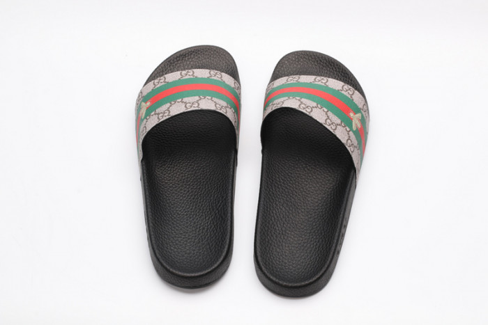 Gu66 SLIPPERS