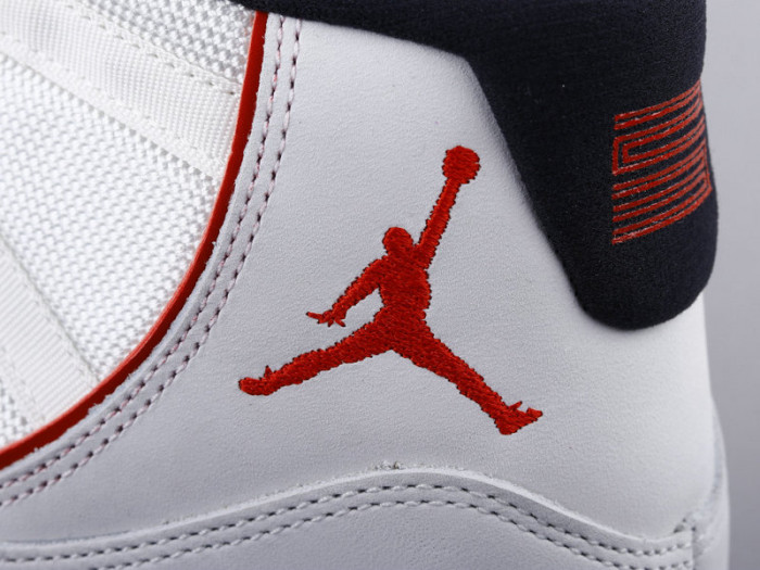 Jordan 11 Retro Platinum Tint (GS) 378037-016