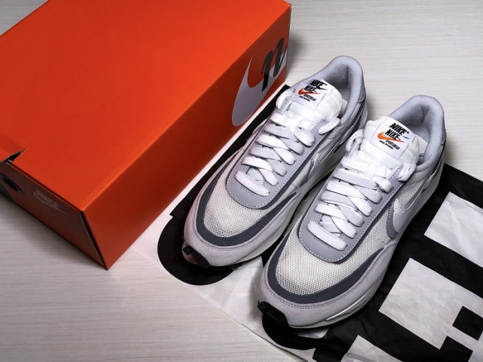 Nike LD Waffle Sacai Summit White BV0073-100