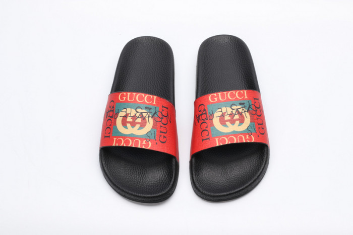Gu66 SLIPPERS