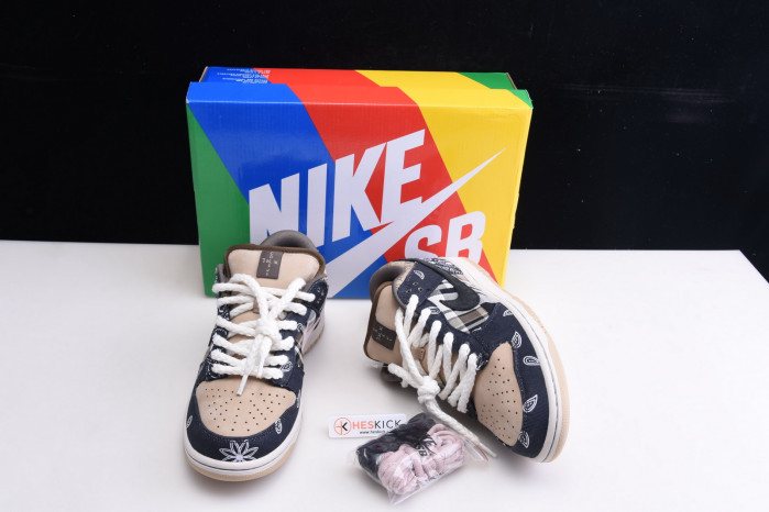 Travis Scott x Nike SB Dunk Low TS CT5053-001