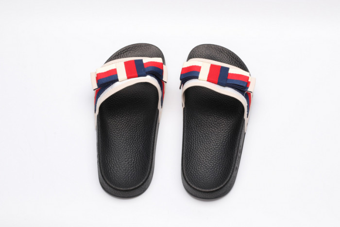 Gu66 SLIPPERS