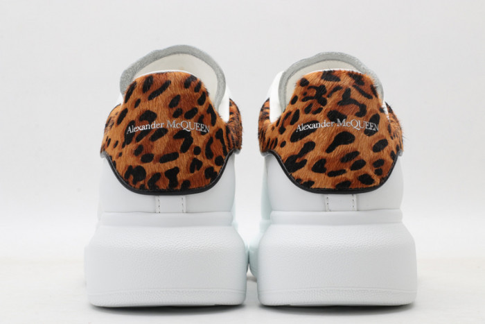 MQ Sneakers