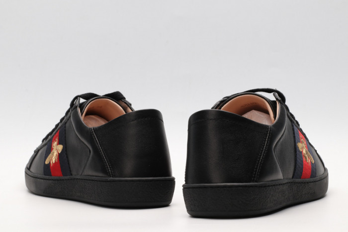 Gu66 Ace Embroidered Low-Top Sneaker