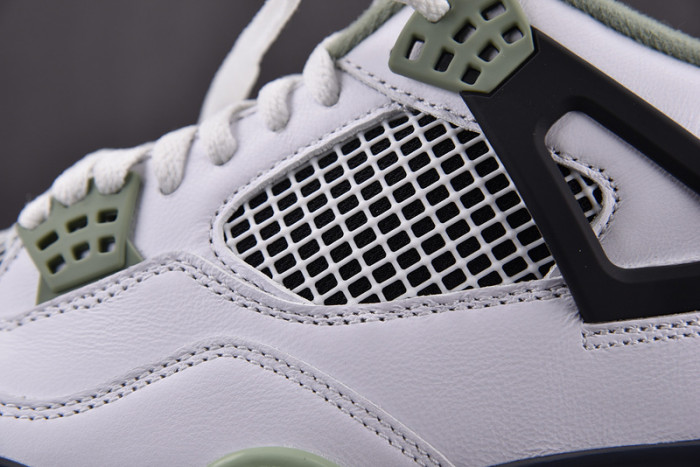 Air Jordan 4 WMNS 