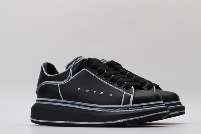 MQ Sneakers