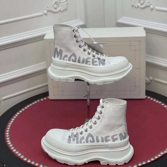 MQ Sneakers