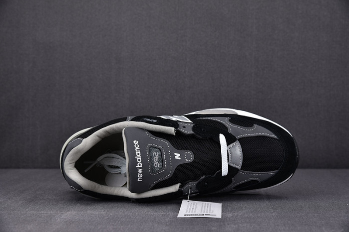 N3W BLANCE SNEAKER