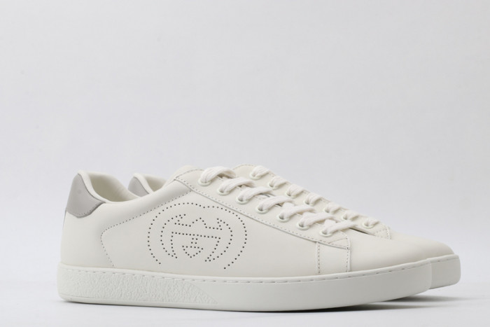 Gu66 Ace Embroidered Low-Top Sneaker