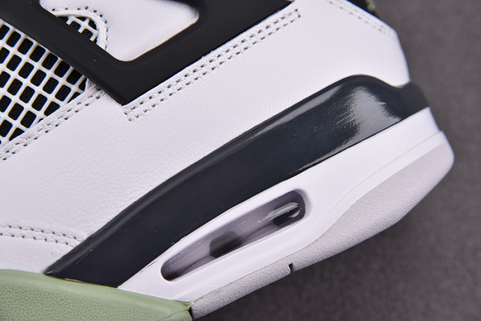 Air Jordan 4 WMNS 