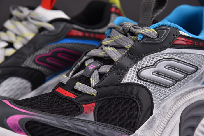 BLCG 10XL SNEAKER 792779 W2MV2 9111