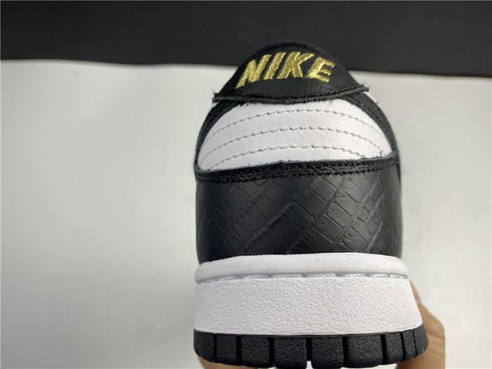 nike sb dunk low S*p*e stars black (2021) dh3228-102
