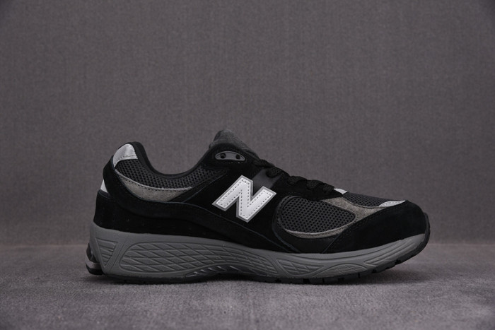 N3W BLANCE SNEAKER