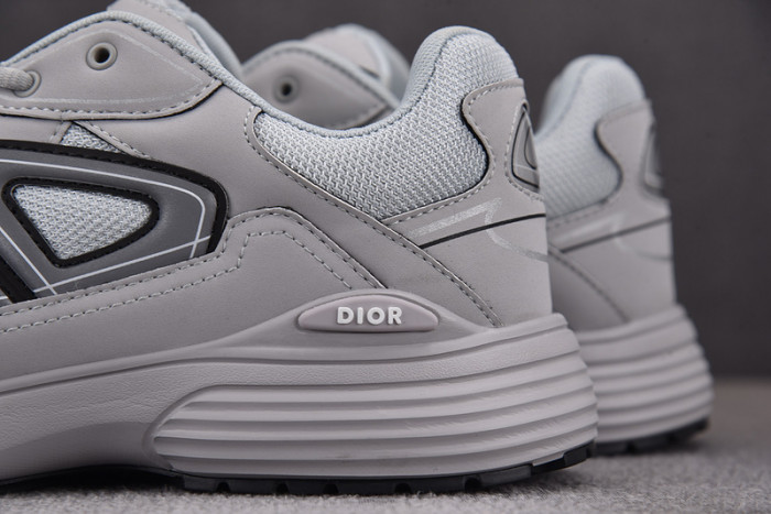 D10R B30 SNEAKER