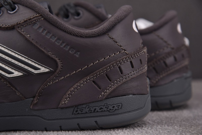 BLCG Hamptons Worn-out Sneaker 841765 WCURB 1190