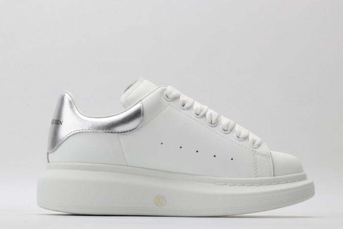 MQ Sneakers