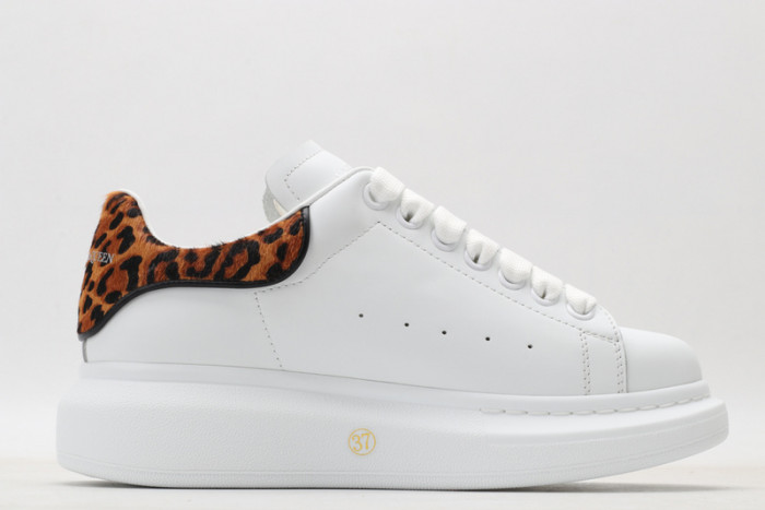 MQ Sneakers