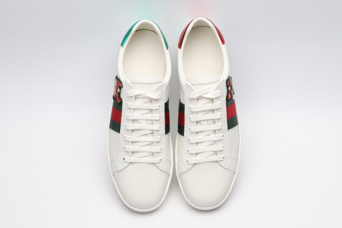 Gu66 Ace Embroidered Low-Top Sneaker