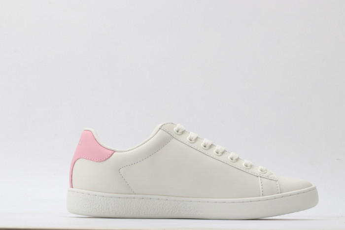 Gu66 Ace Embroidered Low-Top Sneaker