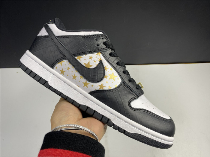 nike sb dunk low S*p*e stars black (2021) dh3228-102