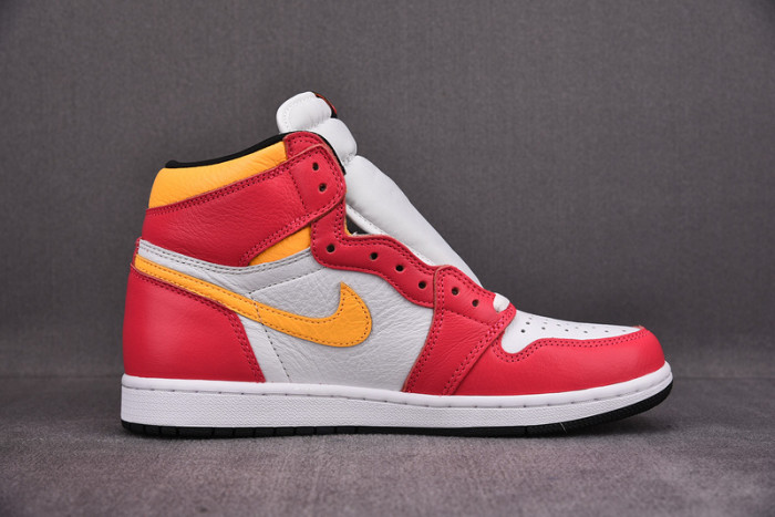 AIR Jordan 1 Retro High OG Light Fusion Red 555088-603