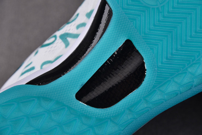 Nike Kobe 8 Protro Radiant Emerald FQ3549-101