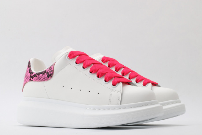 MQ Sneakers