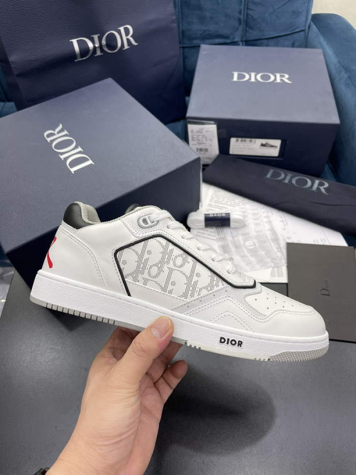 D10R B27 Sneaker