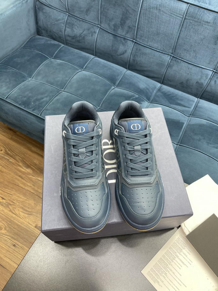 D10R B27 Sneaker