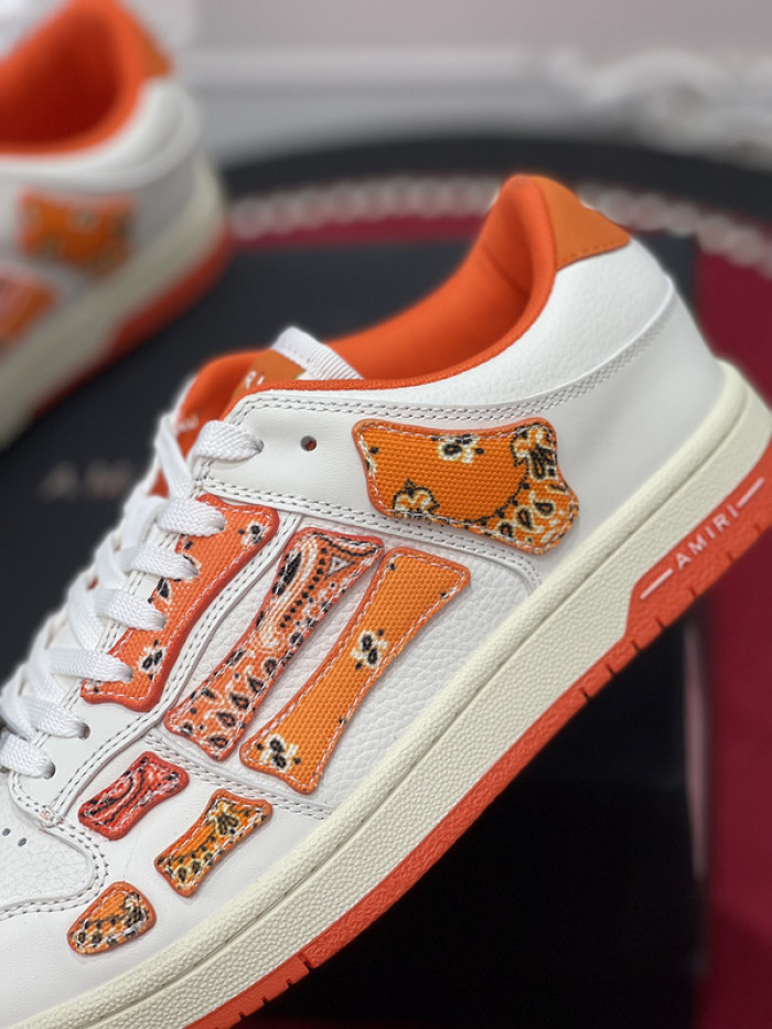 AM1R1 Skel Top Low