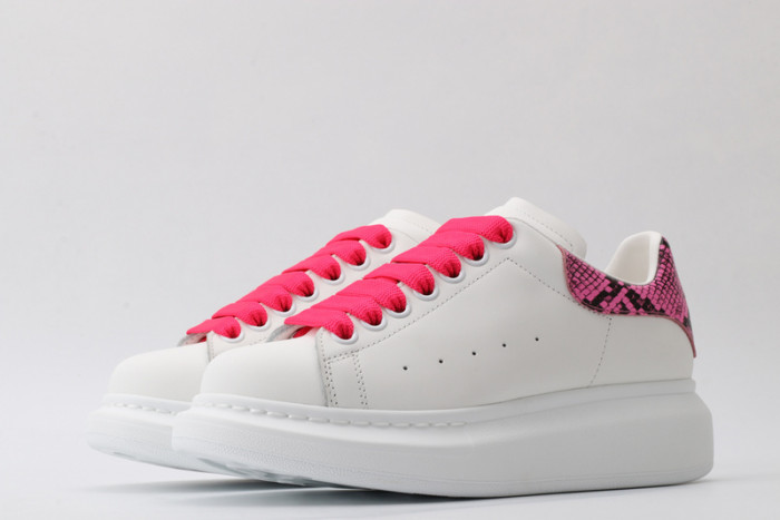 MQ Sneakers