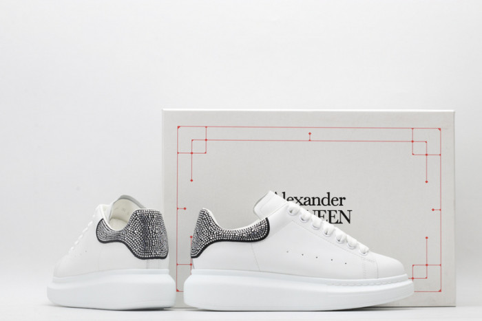 MQ Sneakers